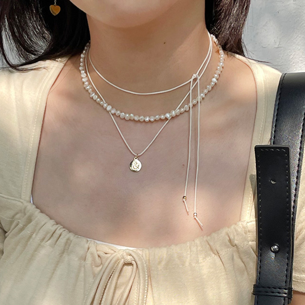 pendant white string necklace (2colors)
